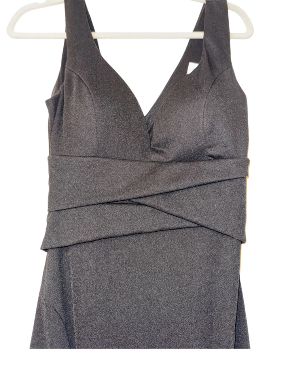 Sleeveless Black V-Neck Evening Dress